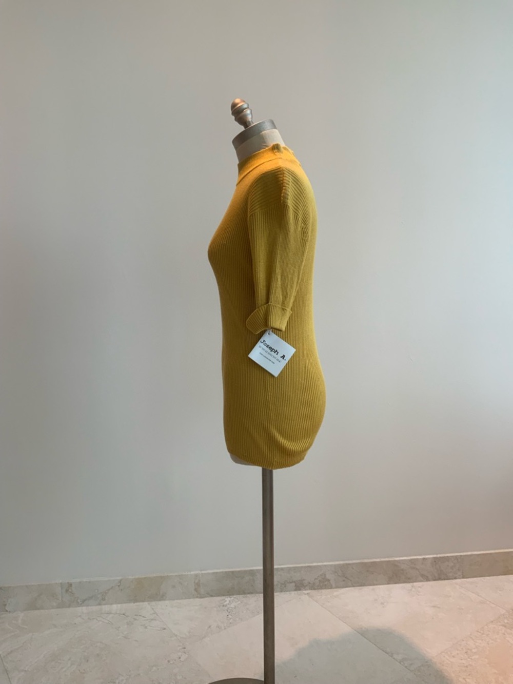 Classic Joseph  A. Mustard Ribbed Mock Neck Sweater SZ XLG NWT - Picture 3 of 7